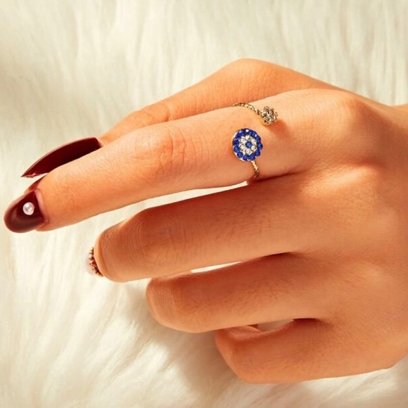 SHEIN | Jewelry | Adjustable Evil Eye 